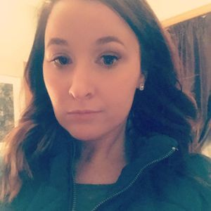 Meet your Posher, Holly